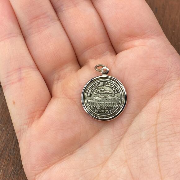 Vintage Bruce 925 Sterling Silver "Robert Todd Lincoln Hildene" Pendant Charm - Picture 1 of 4